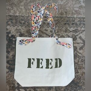 Clarins tote